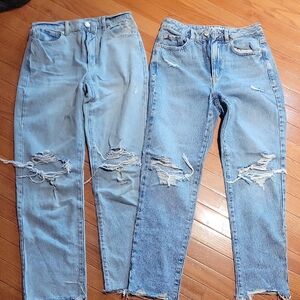 Trendy Distressed Denim Jeans Pair
